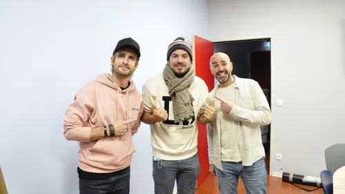 Philippe Lacheau et Julien Arruti apportent leur soutien à l'USAP 